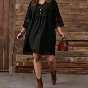 EMERY ROSE Women's V-neck Lace Panel Smock Dress - Black